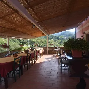 Del Papa Alloggio per agriturismo La Spezia